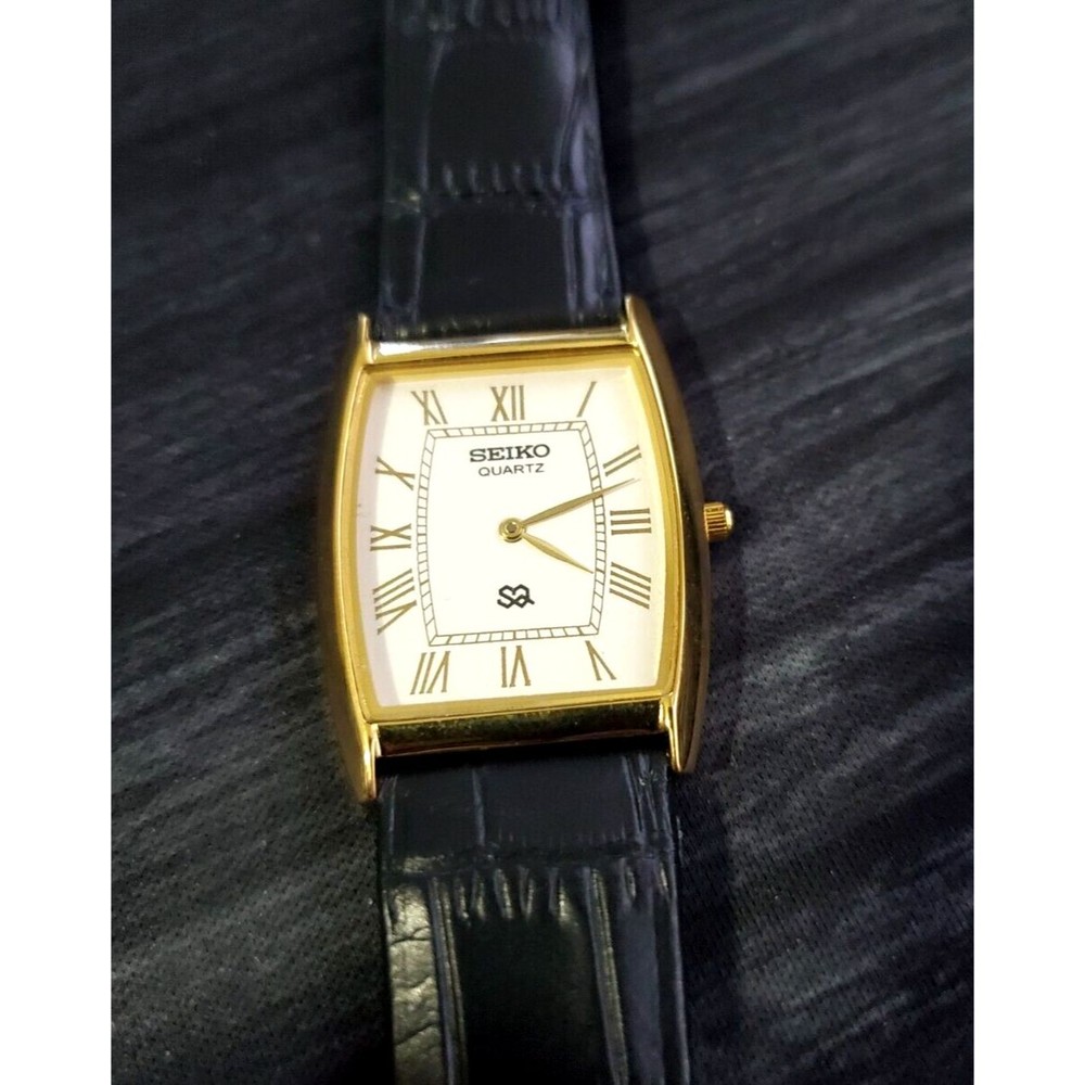 ARE Vintage Seiko New Old Stock Men's Classic Tank‎ Barrel Gold White Wa… - Picture 5 of 8